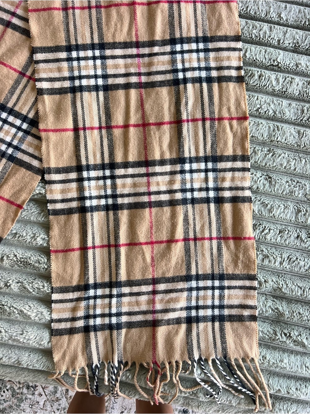 Look For Less Check Print Beige & Black Scarf - Picture 2 of 4